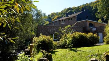 House | Exterior