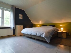 Villa | 4 habitaciones, muebles diferentes y ropa de cama 