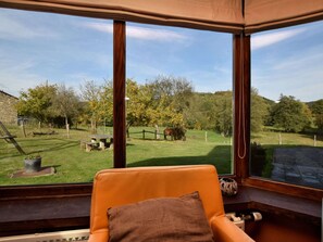Casa | Vista des de l'allotjament