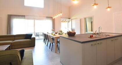 Tasteful Holiday Home in Sijsele-brugge With Garden