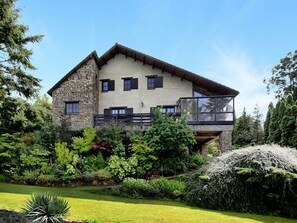 Exterior - Holiday Home in Nonceveux With Swimming Pool (Aywaille)