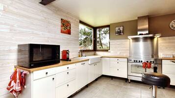 House | Private kitchen