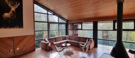 ハウス | リビングルーム