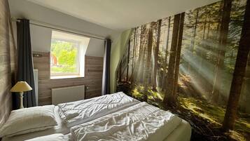 House | 7 bedrooms, individually furnished