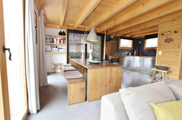 Chalet | Dining - Chalet in La Tzoumaz Near Ski Slopes (Riddes)