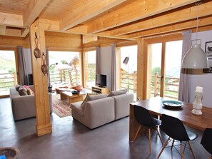 Chalet | Dining - Chalet in La Tzoumaz Near Ski Slopes (Riddes)
