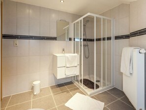 Bathroom - Glabbeek Family Retreat Home (Glabbeek)