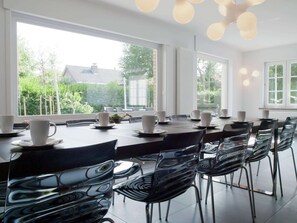 Dining - Fabulous Luxury Villa With Spacious Garden in Nieuwpoort (Nieuwpoort)