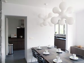 Dining - Fabulous Luxury Villa With Spacious Garden in Nieuwpoort (Nieuwpoort)