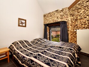 Room amenity - Spacious Holiday Home in Richelle With Private Terrace (Vise)