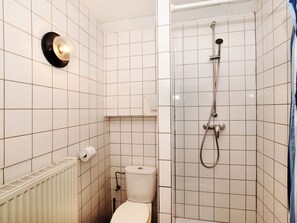 Bathroom - Spacious Holiday Home in Richelle With Private Terrace (Vise)