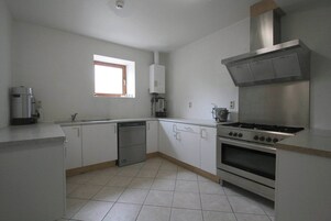 House | Private kitchen | Highchair