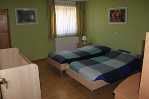Ferienhaus | 6 Schlafzimmer, individuell eingerichtet, Bettwäsche