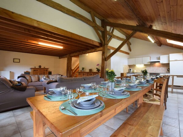 House | Dining