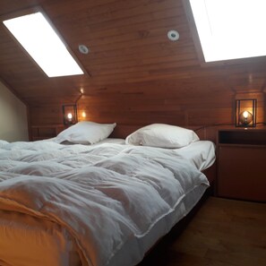 Villa | 5 bedrooms, individually furnished, bed sheets