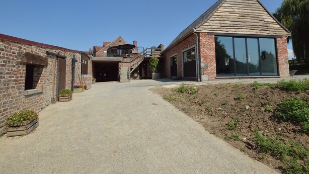 Unclassified image, 1 of 42, button - Beautifully Renovated Farmhouse for Groups, With Indoor Pool and Sauna (Gooik)