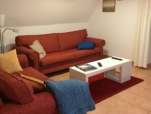 Living room - Serene Holiday Home in Niendorf With Garden and Parking (Boiensdorf)