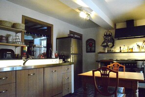 House | Private kitchen | Highchair