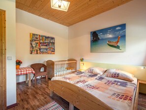 Apartment | 3 bedrooms, individually furnished