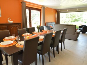 Villa | Dining - Elegant Villa in Stavelot With Fitness and Playroom and an Incredible Garden (Stavelot)