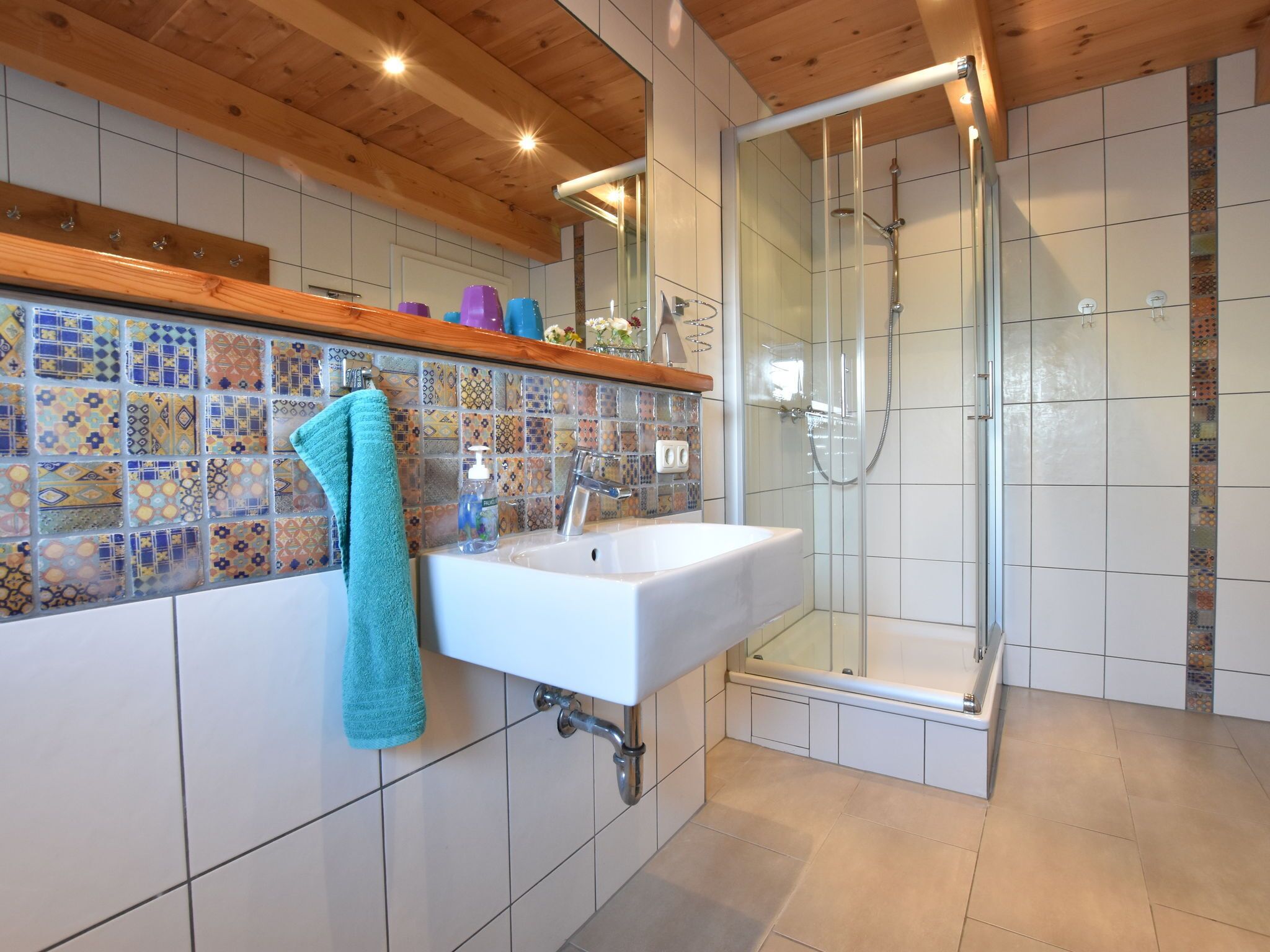 Ferienhaus | Badezimmer | Dusche, Haartrockner, Handtücher