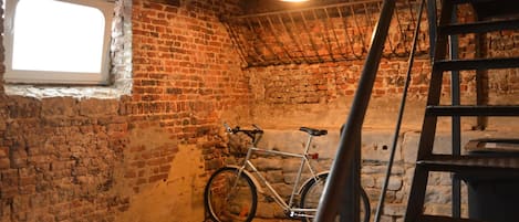 Cottage | Interior
