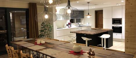 House | Dining