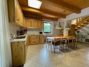 House | Private kitchen | Oven, highchair - Cozy Holiday Home near Ski Area in Javorník (Rudník)