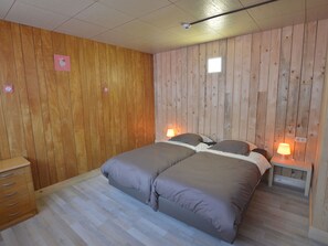 Casa | 9 quartos, roupa de cama