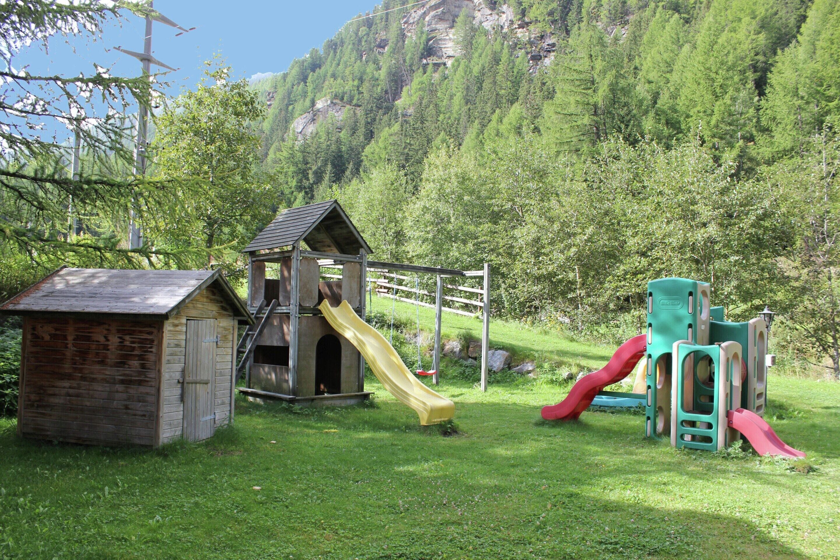 Chalet | Children's area