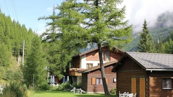 Chalet | Exterior
