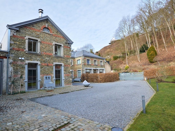 Apartment | Exterior