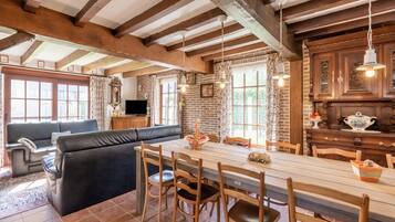 Rumah | Tempat makan