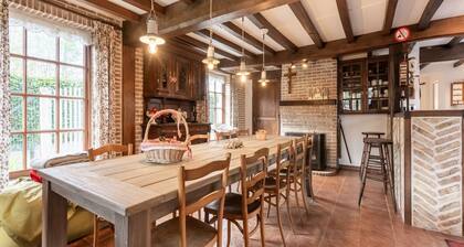 Farmhouse in Beveren Near Beach & Garden