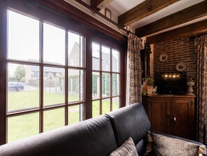 House | Living room - Farmhouse in Beveren Near Beach & Garden (Alveringem)