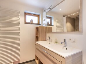 Ferienhaus | Badezimmer