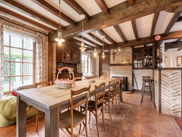 House | Dining