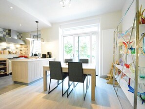 House | Dining - Child Friendly Holiday Home in Bouillon near River (Bouillon)