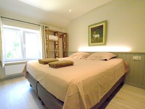 House - Child Friendly Holiday Home in Bouillon near River (Bouillon)