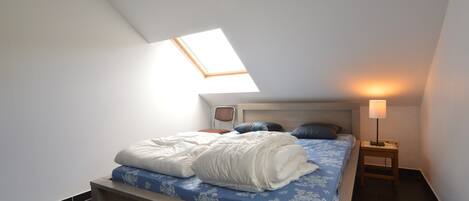 Maison | 9 chambres, ameublement unique, literie fournie