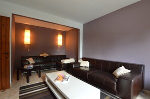 Ferienhaus | Wohnzimmer | Fernseher