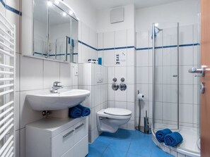 Apartment | Bathroom - Attractive Apartment in Boltenhagen near Sea (Boltenhagen)