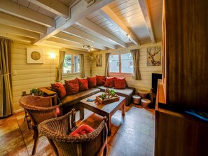 House | Living room