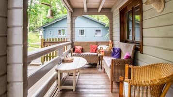 House | Balcony