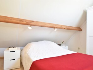 House | 3 bedrooms, individually furnished, bed sheets - Gezellig Vissershuis (De Haan)