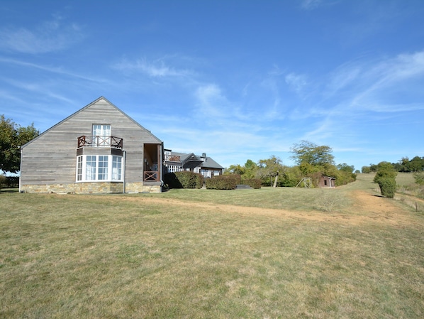 Villa | Exterior - Spacious Villa in Houyet Ardennes With Sauna (Houyet)