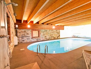 Maison | Piscine | Piscine intérieure, piscine extérieure