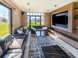 Villa | Living room | DVD player