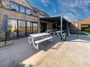 Villa | Balcony - Luxury Villa in Sourbrodt (Waimes)