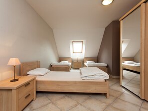 Villa | 4 habitaciones, muebles diferentes y ropa de cama 